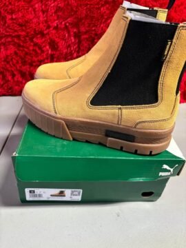 Women’s puma boots