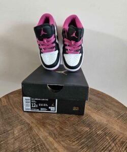 Jordan Low Dunk Kids Schoes
