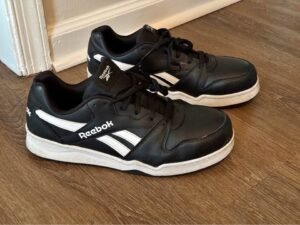 Men’s Composite Toe Reebok Sneakers (size 10.5)